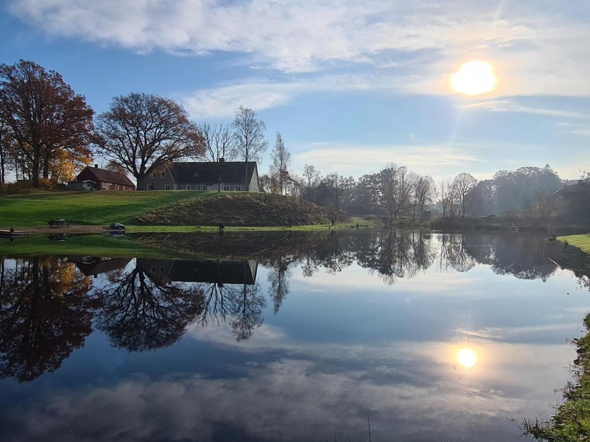 Byskolansvandrarhem Bronnestad Екстер'єр фото