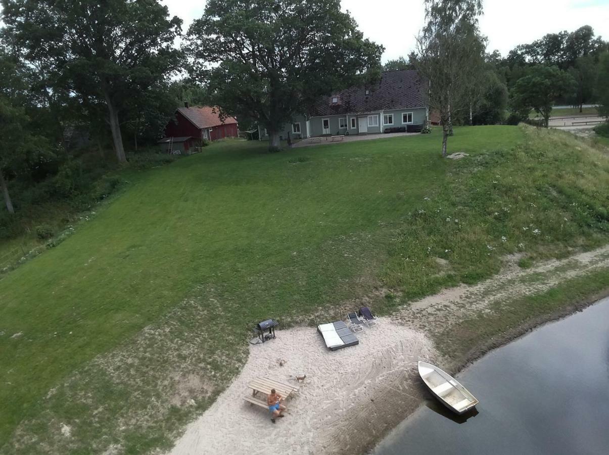 Byskolansvandrarhem Bronnestad Екстер'єр фото